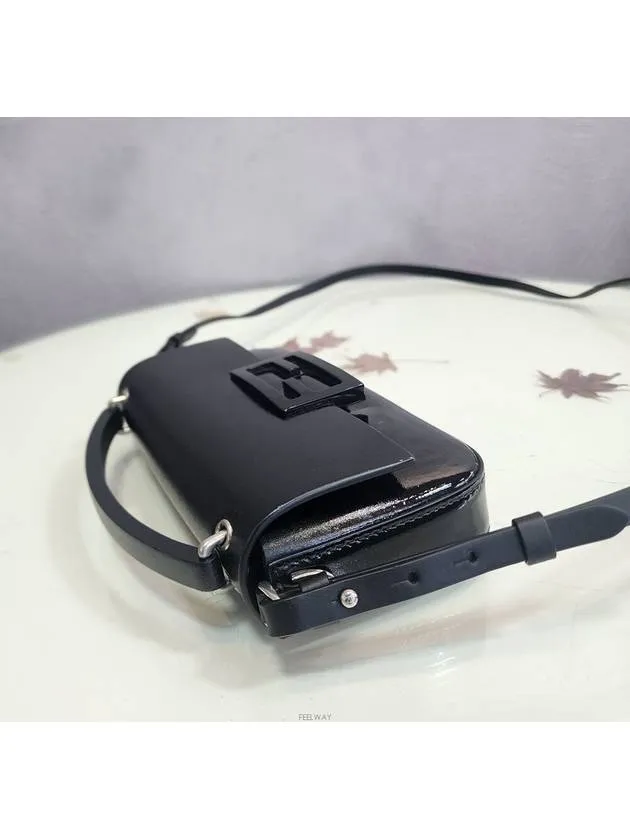 Baguette phone pouch mini cross bag