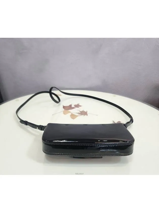 Baguette phone pouch mini cross bag