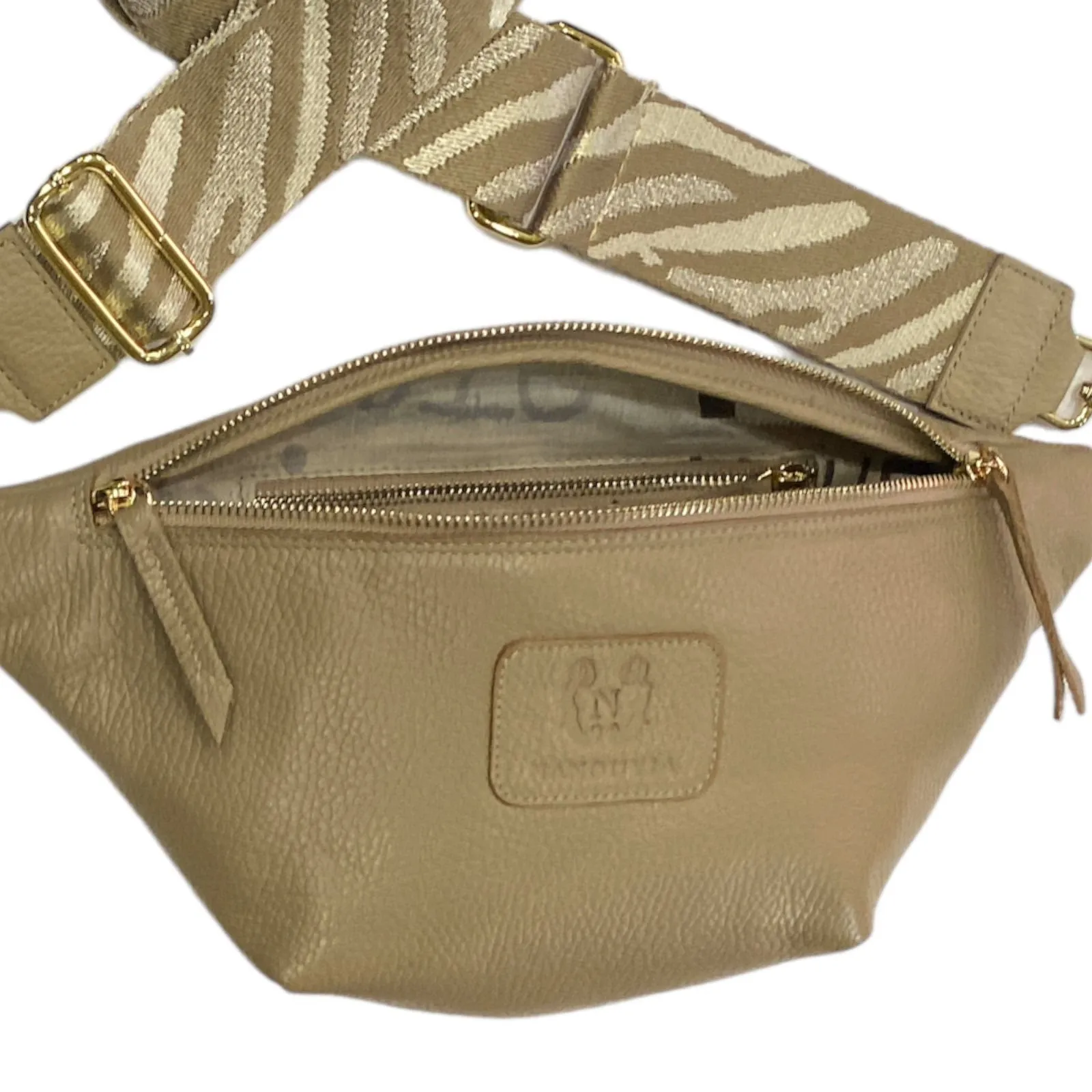 REGURAL. DARK SUGAR LEATHER BELT BAG