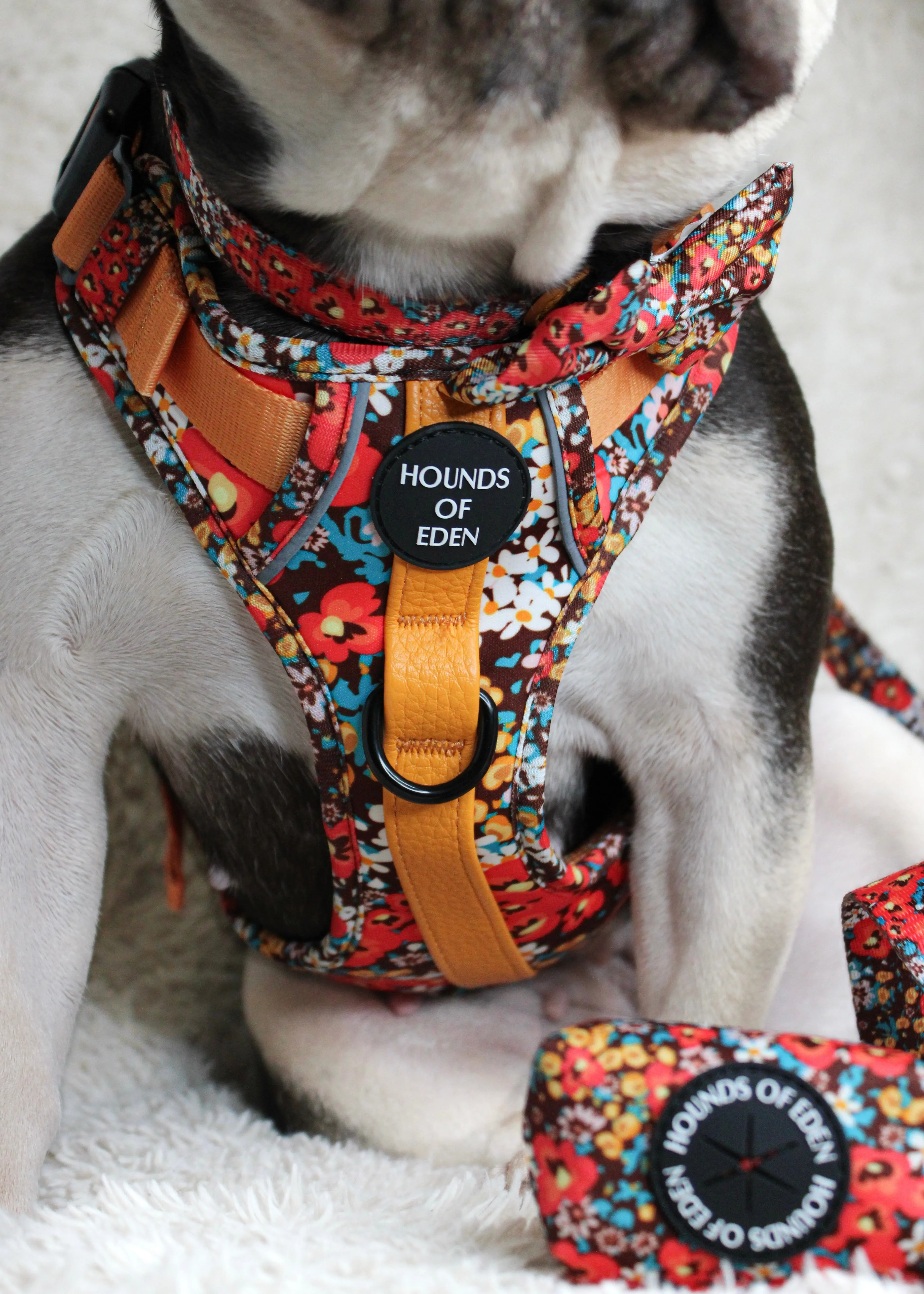 Retro Bloom Design Poop Bag Holder