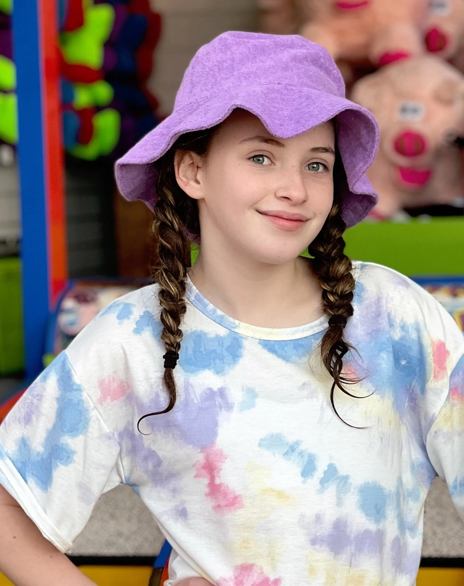 Terry Cloth Floppy Brim Bucket Hat in Purple