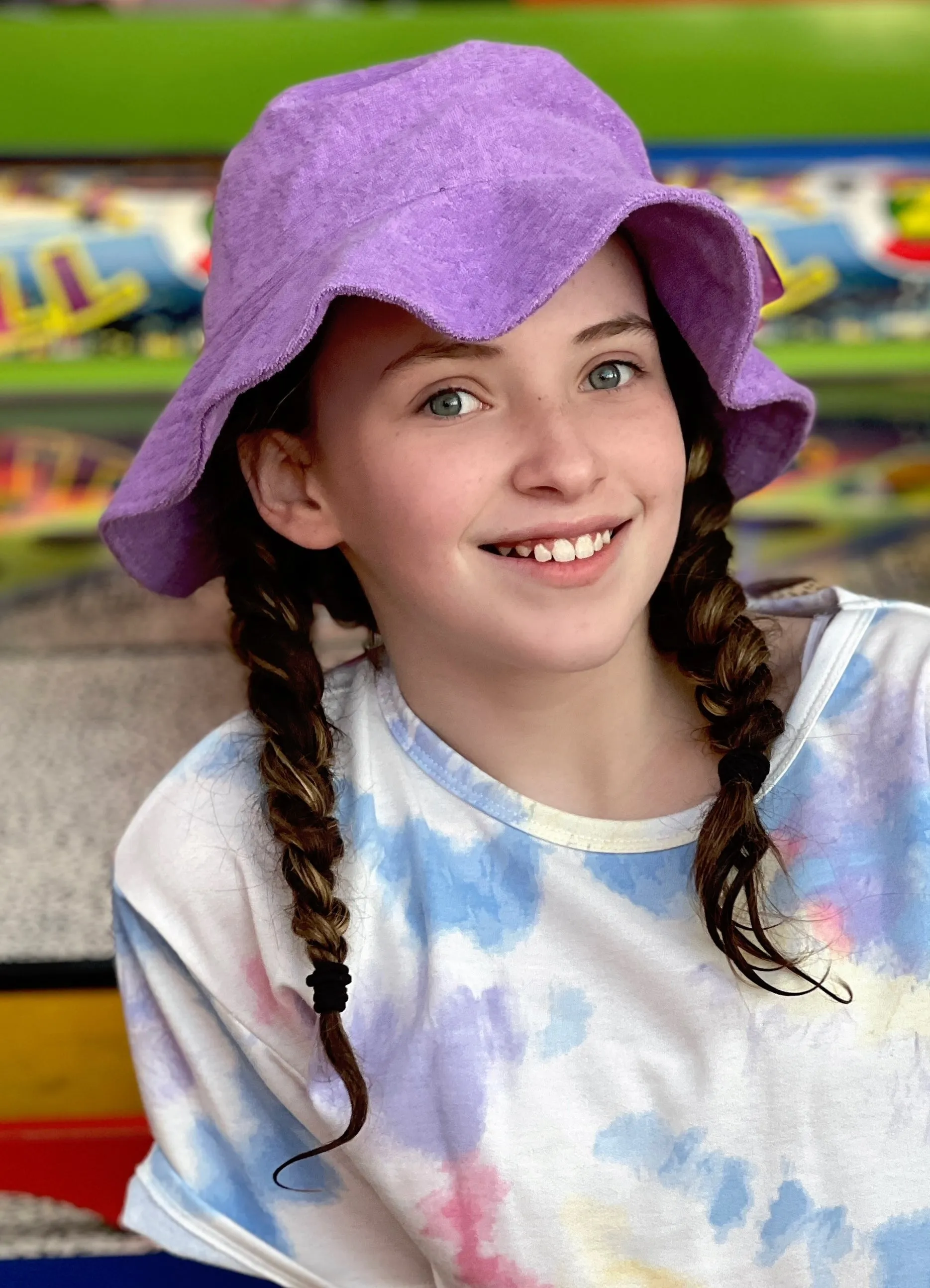 Terry Cloth Floppy Brim Bucket Hat in Purple