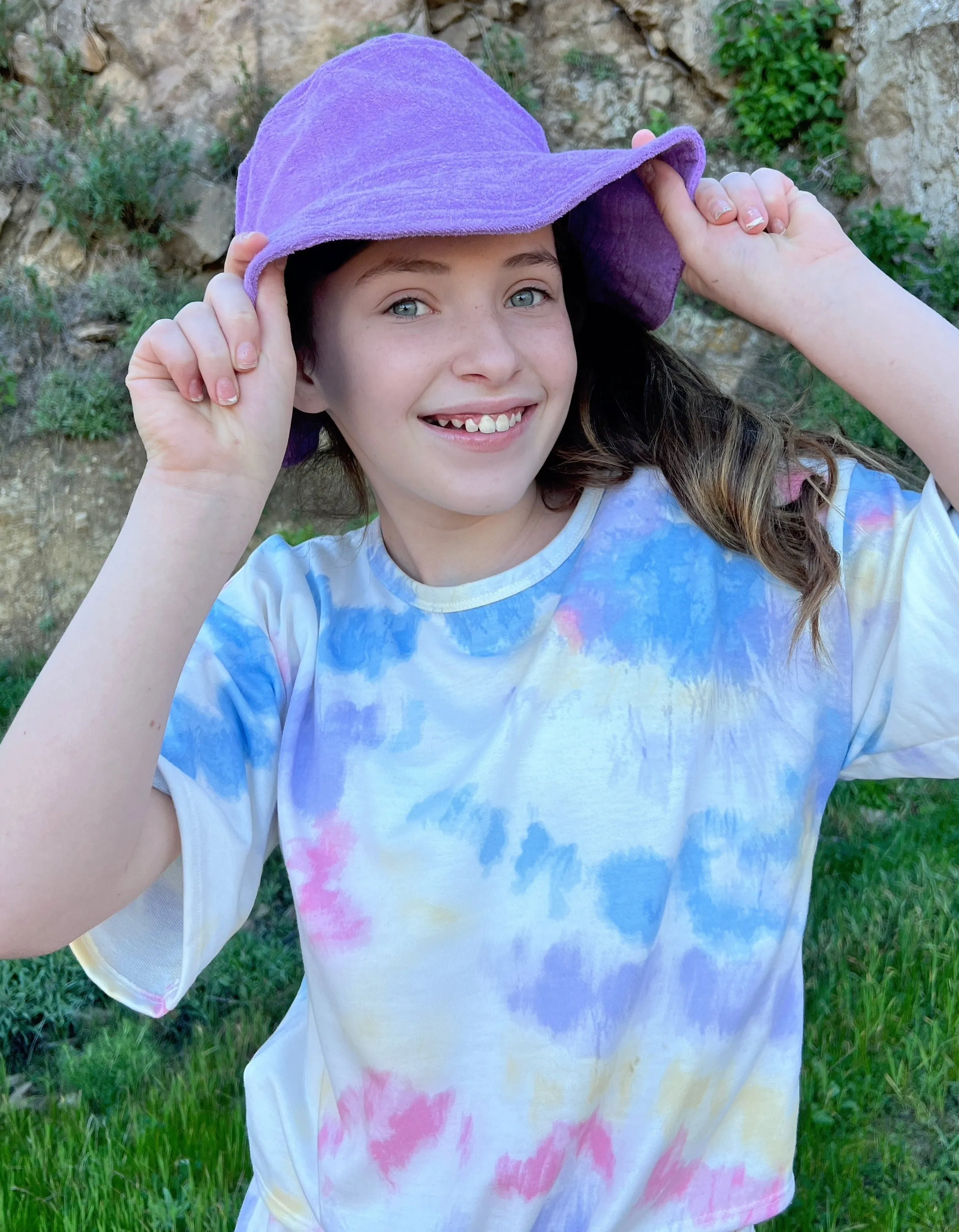 Terry Cloth Floppy Brim Bucket Hat in Purple