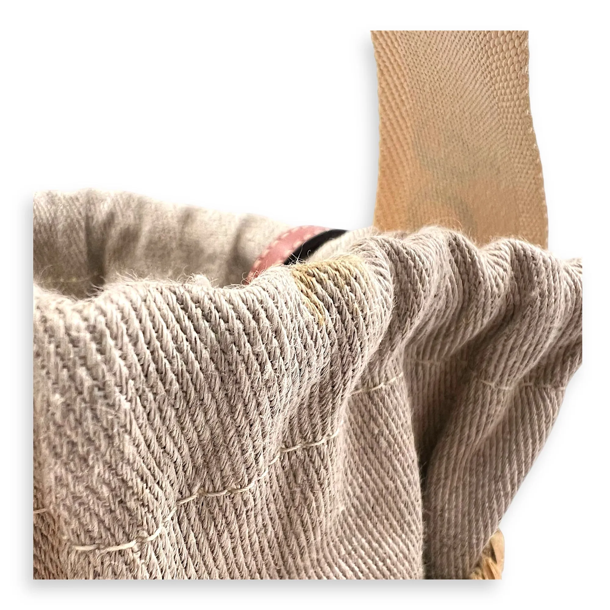 Woody Beige Bucket Bag in Raffia, Gold hardware